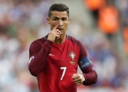 开云FIFA-B组生死战，澳大利亚碾压卡塔尔势如破竹，莱万多夫斯基单骑救主波兰绝杀